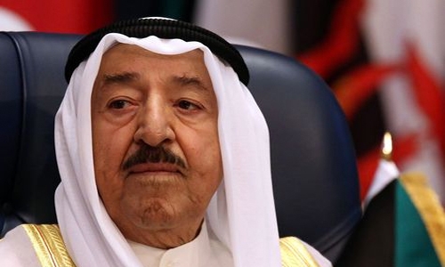 Kuwait emir to travel to Saudi for Qatar talks