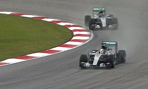 Torrential rain holds up USA Grand Prix Torrential rain holds up USA Grand Prix