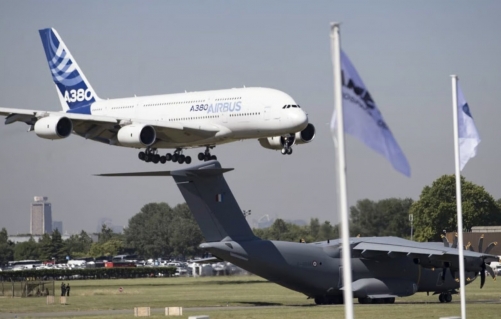 Airbus to inspect 16 A380s after wing cracks found Airbus to inspect 16 A380s after wing cracks found