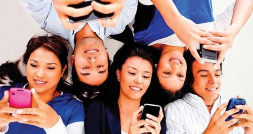 Internet and social media dangerous for disinformation and fake news, say experts