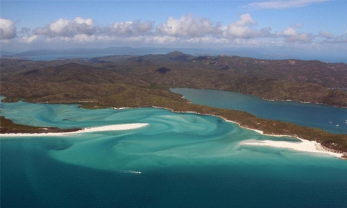 Australia approves coal port expansion near Barrier Reef