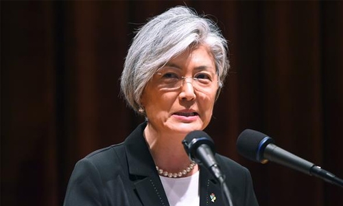 S. Korean FM open to meeting N. Korean counterpart