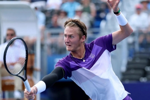 Comeback kid Korda into ATP Winston-Salem semifinals Comeback kid Korda into ATP Winston-Salem semifinals