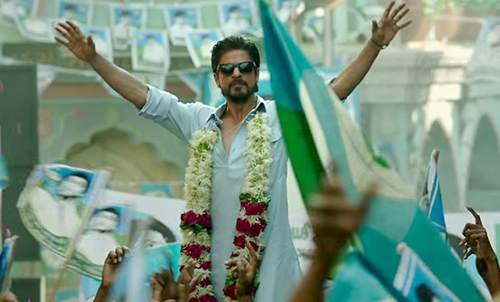 SRK’s car attacked in Ahmedabad SRK’s car attacked in Ahmedabad