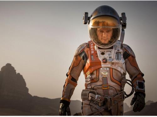 'The Martian' stranded atop box office
