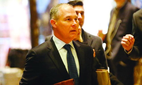 Trump picks fossil fuel ally to head environment agency