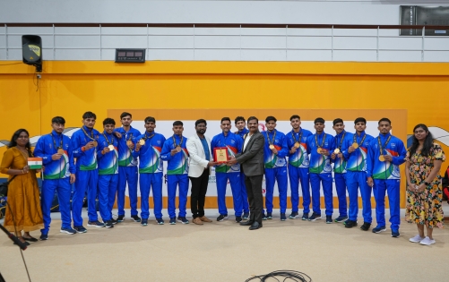 Annai Tamil Mandram Honors Indian Kabaddi Team Annai Tamil Mandram Honors Indian Kabaddi Team