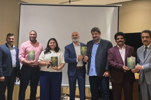 Bahraini resident, 18, launches debut poetry collection Bahraini resident, 18, launches debut poetry collection