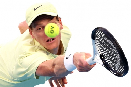 Sinner roars back in Melbourne Sinner roars back in Melbourne