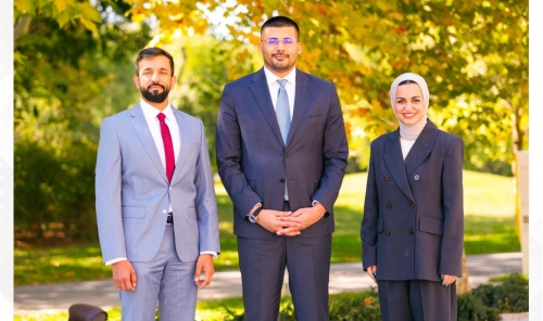 Connects Youth Across Borders Connects Youth Across Borders