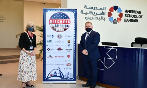 US Embassy charge d’affaires Nardi visits American School of Bahrain