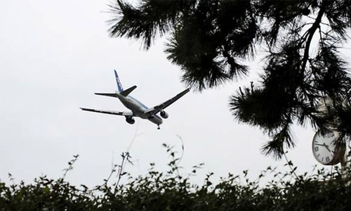 Panel falls from plane in Japan, second case in a week