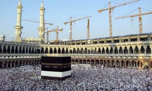 Gulf states accuse Iran of trying to politicise Hajj