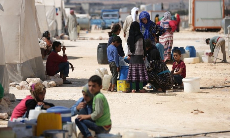 Syria Idlib offensive displaces 30,000 people