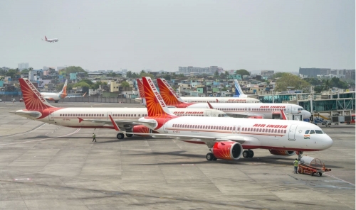 Back-to-Back Incidents in Air India: Flight to Doha Makes Mid-Air U-Turn