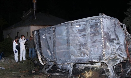 Turkey bus crash kills 12, injures 26 people