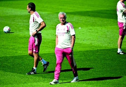 Real Madrid star players are compatible: Mourinho Real Madrid star players are compatible: Mourinho