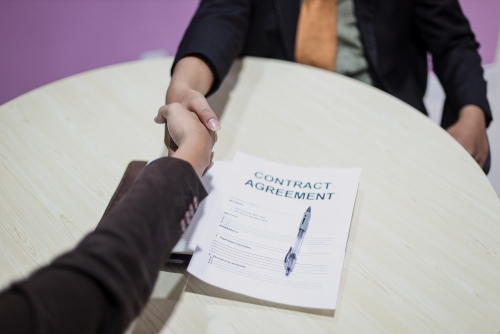 UAE bars employers from changing contracts without employee consent