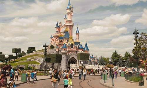 Dead body found in Disneyland Haunted House