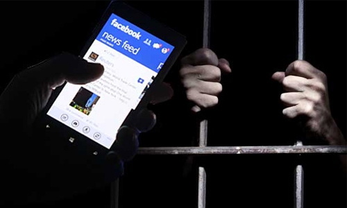 Thai man jailed for 35 years for 'defaming' royals on Facebook