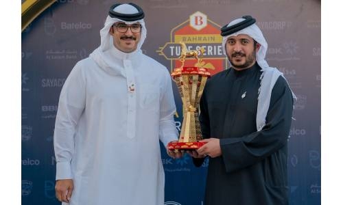 Happy Craf, Mars Landing win first Turf Series races