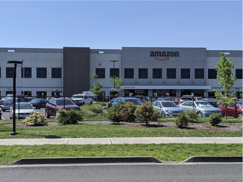  Worker Death at Oregon Amazon Facility Sparks Conflicting Accounts