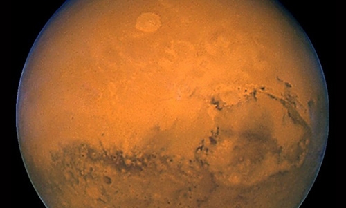 Mars probe sends first pictures home