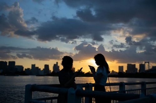 Japan city proposes two-hour daily smartphone limit Japan city proposes two-hour daily smartphone limit