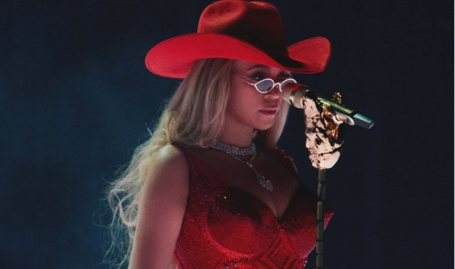 Beyoncé Shines in Custom Outfit by Lebanese Designer Jean Pierre Khoury During Cowboy Carter Tour