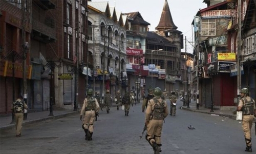 17 Indian soldiers killed in militant attack on Kashmir base