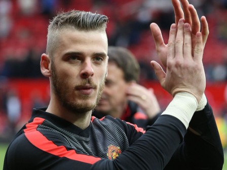 United's De Gea completes remarkable U-turn, signs new contract United's De Gea completes remarkable U-turn, signs new contract
