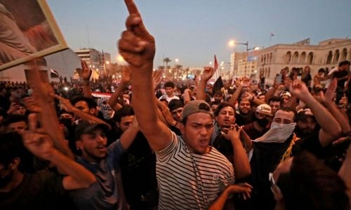 Thousands of Iraqis mark third anniversary of deadly protests