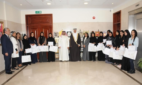 Education Minister receives French language graduates Education Minister receives French language graduates
