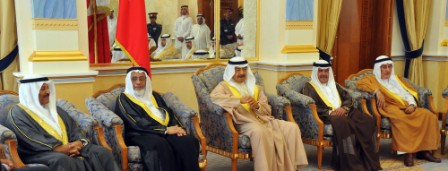 Wake up, watch out! Wake up, watch out!