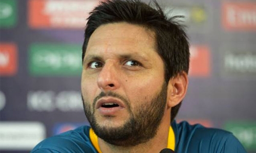 Pakistan's Afridi says arrest of Indian fan 'shameful' Pakistan's Afridi says arrest of Indian fan 'shameful'