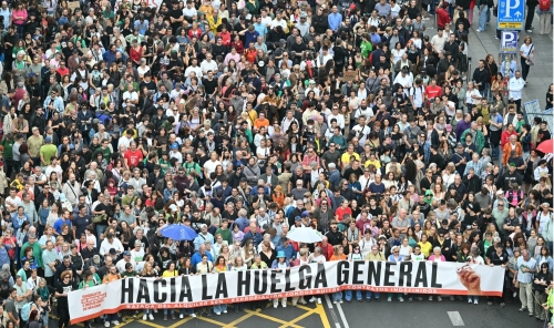 Tens of Thousands Protest Across Spain Over Housing Costs
