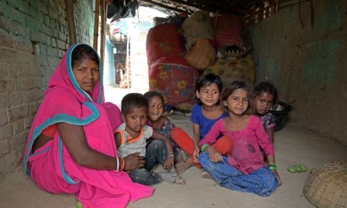 India's growing population a burden for struggling mothers India's growing population a burden for struggling mothers
