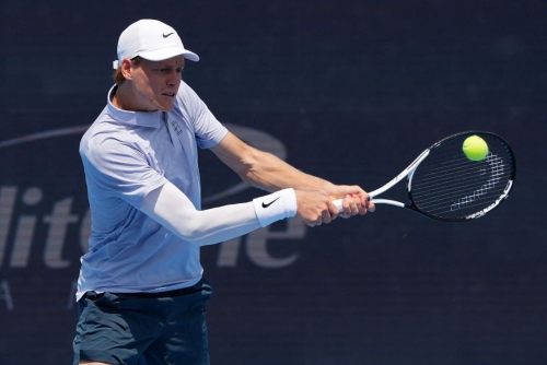 Sinner, Sabalenka march on in Cincy