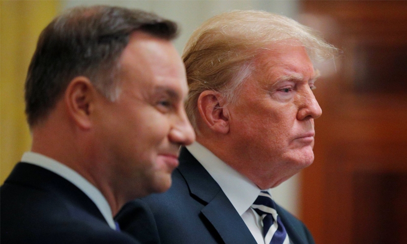 Poland offering $2bn to host US base: Trump Poland offering $2bn to host US base: Trump