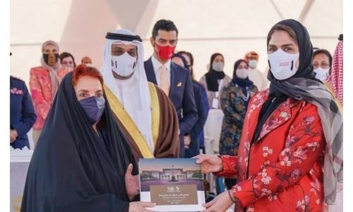 Bahrain salutes women’s achievement 