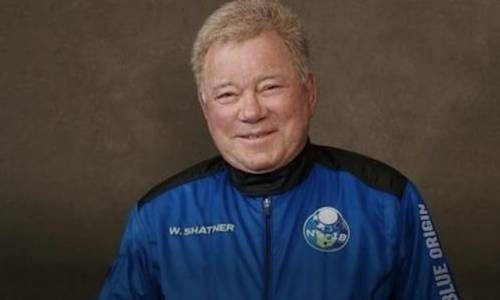 90 year old ' Star Trek' actor William Shatner  becomes the oldest person to fly to space