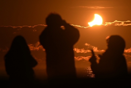 Rare Total Solar Eclipse Helps Scientists Probe Sun's Mysteries Rare Total Solar Eclipse Helps Scientists Probe Sun's Mysteries
