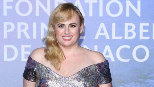 Rebel Wilson reveals she’s only 6 pounds away from her goal weight, dubs herself ‘Fit Amy’