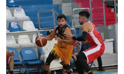 Bahrain face must-win match against Saudi