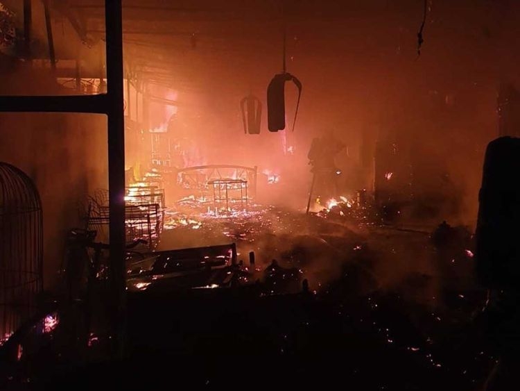 Family house gutted in major UAE fire Family house gutted in major UAE fire