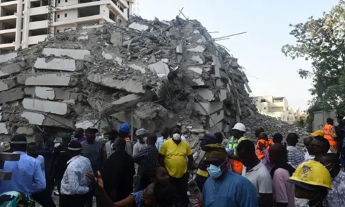 Death toll rises 22 in Nigeria building collapse; many still missing