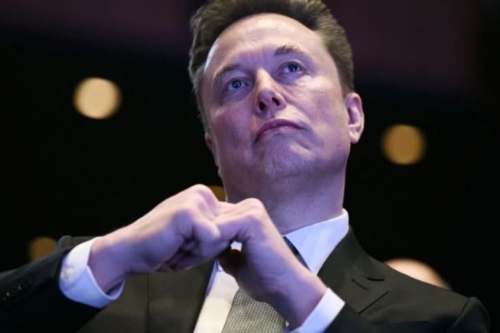 Tesla advances huge payout to Musk after litigation delays 