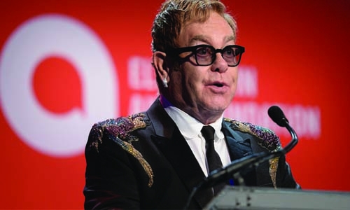 Elton John caught 'potentially deadly' infection on tour