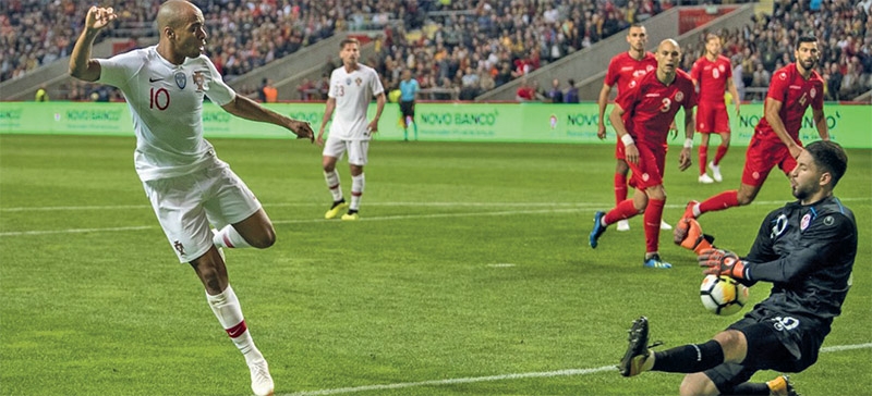 You won’t believe what the Tunisia goalkeeper did to break his Ramadan fast during the match