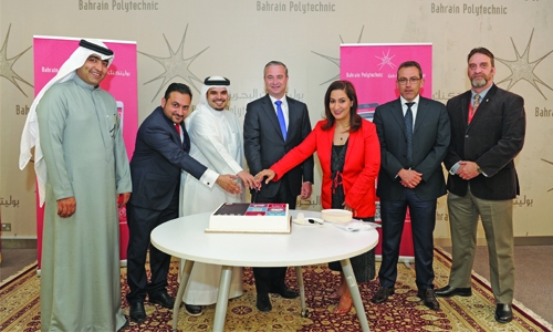 Bahrain Polytechnic launches mobile app Bahrain Polytechnic launches mobile app